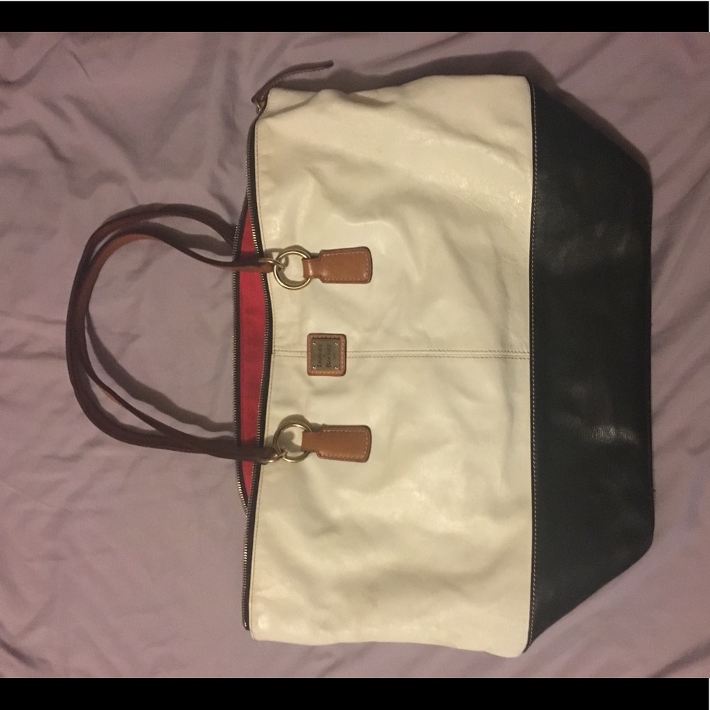 Dooney & Bourke Black white leather purse large